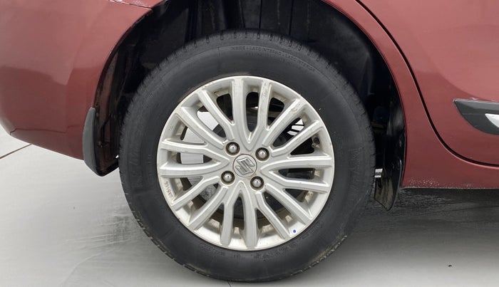 2017 Maruti Dzire ZDI AMT, Diesel, Automatic, 86,985 km, Right Rear Wheel