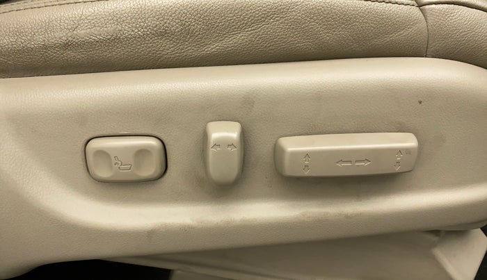 2016 Honda CRV 2.4 AWD AT, Petrol, Automatic, 81,150 km, Driver Side Adjustment Panel