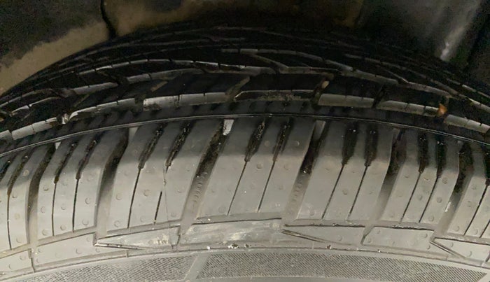 2016 Honda CRV 2.4 AWD AT, Petrol, Automatic, 81,150 km, Left Rear Tyre Tread