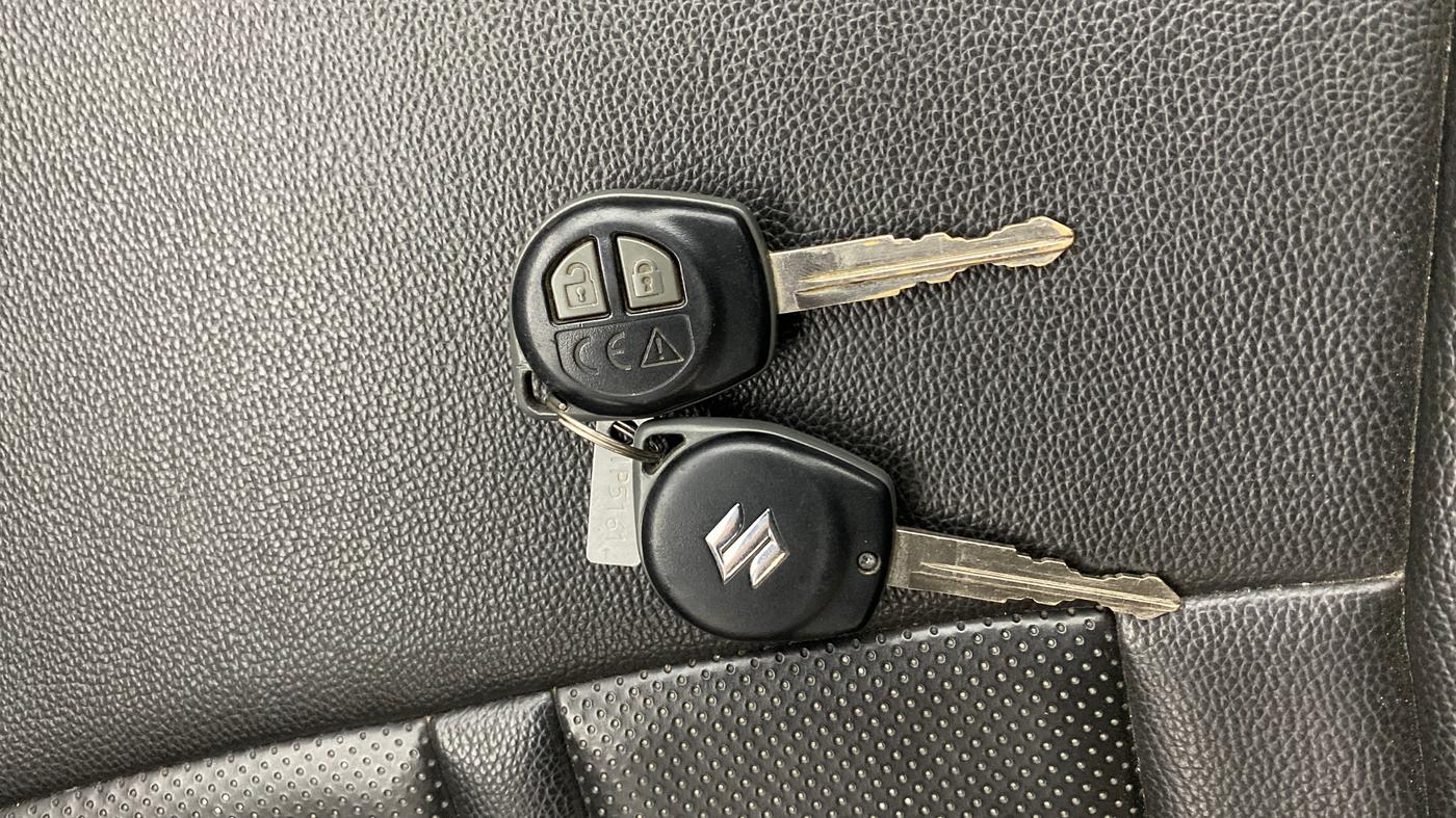 2018 Maruti IGNIS DELTA 1.2, Petrol, Manual, 67,689 km, Key Close Up