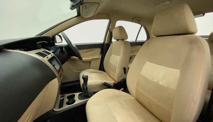 2012 Tata Manza VX QUADRAJET, Diesel, Manual, 29,152 km, Right Side Front Door Cabin