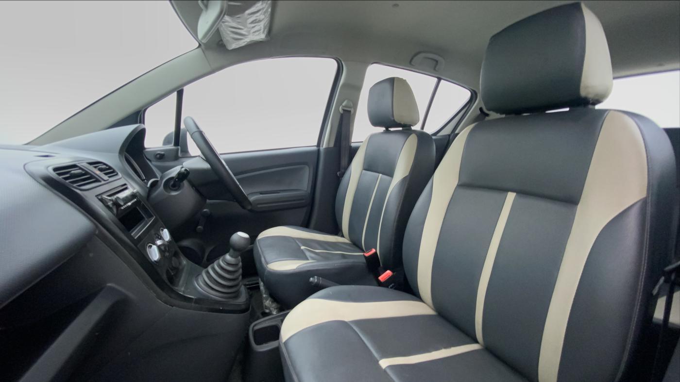2015 Maruti Ritz LXI, Petrol, Manual, 10,663 km, Right Side Front Door Cabin