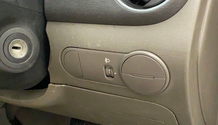 2011 Hyundai i10 MAGNA 1.2, Petrol, Manual, 65,632 km, Dashboard - Headlight height adjustment not working