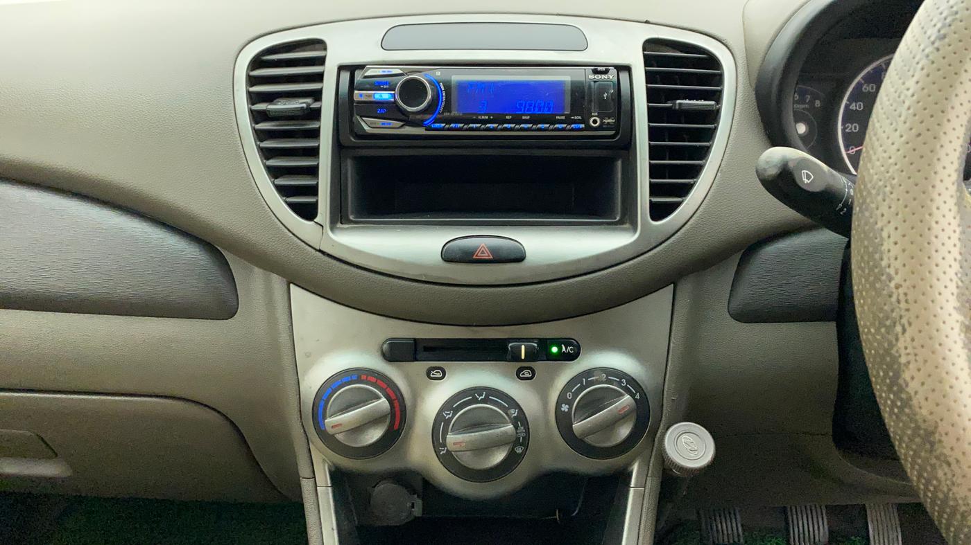 2011 Hyundai i10 MAGNA 1.2, Petrol, Manual, 65,632 km, Air Conditioner