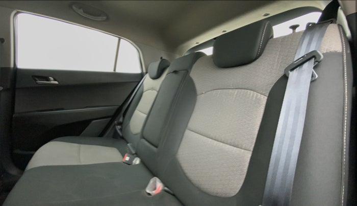 2017 Hyundai Creta 1.6 SX PLUS DIESEL, Diesel, Manual, 78,836 km, Right Side Rear Door Cabin