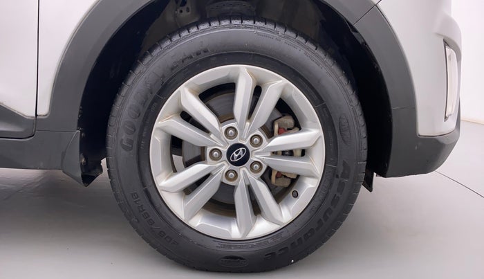 2017 Hyundai Creta 1.6 SX PLUS DIESEL, Diesel, Manual, 78,836 km, Right Front Wheel