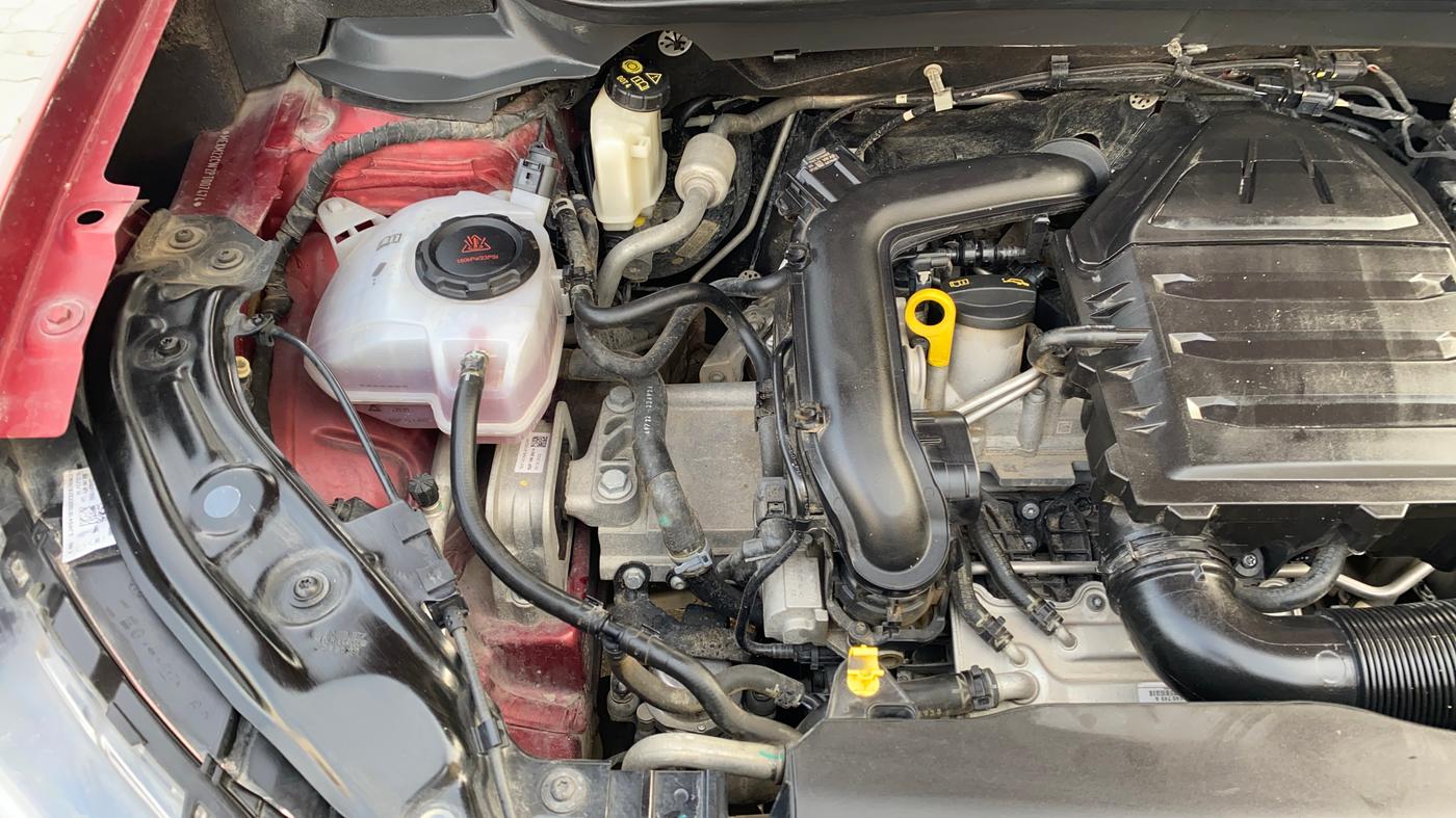 2022 Volkswagen TAIGUN HIGHLINE 1.0 TSI AT, Petrol, Automatic, 56,067 km, Engine View - Right