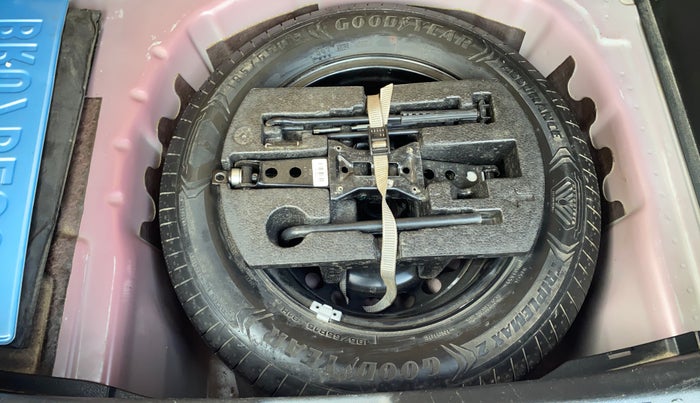 2022 Volkswagen TAIGUN HIGHLINE 1.0 TSI AT, Petrol, Automatic, 56,057 km, Spare Tyre