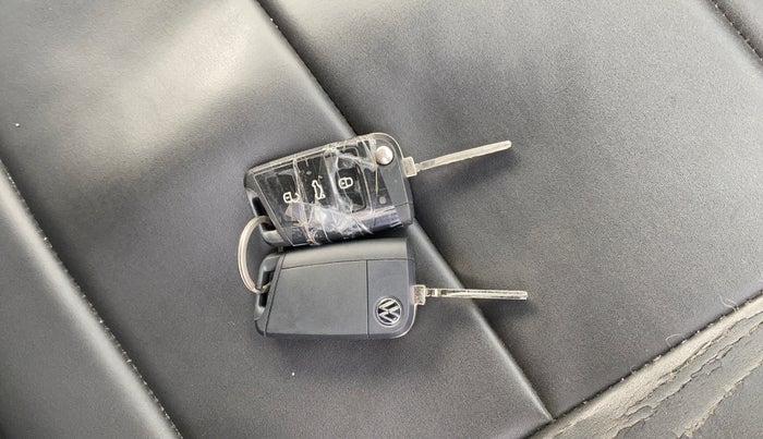 2022 Volkswagen TAIGUN HIGHLINE 1.0 TSI AT, Petrol, Automatic, 56,057 km, Key Close Up