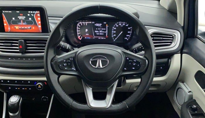 2022 Tata ALTROZ XZA PLUS, Petrol, Automatic, 23,458 km, Steering Wheel Close Up