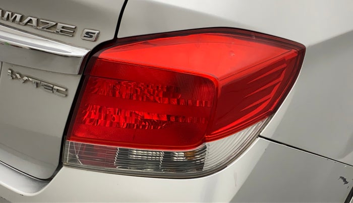 2014 Honda Amaze 1.2L I-VTEC S, Petrol, Manual, 46,599 km, Right tail light - Minor scratches