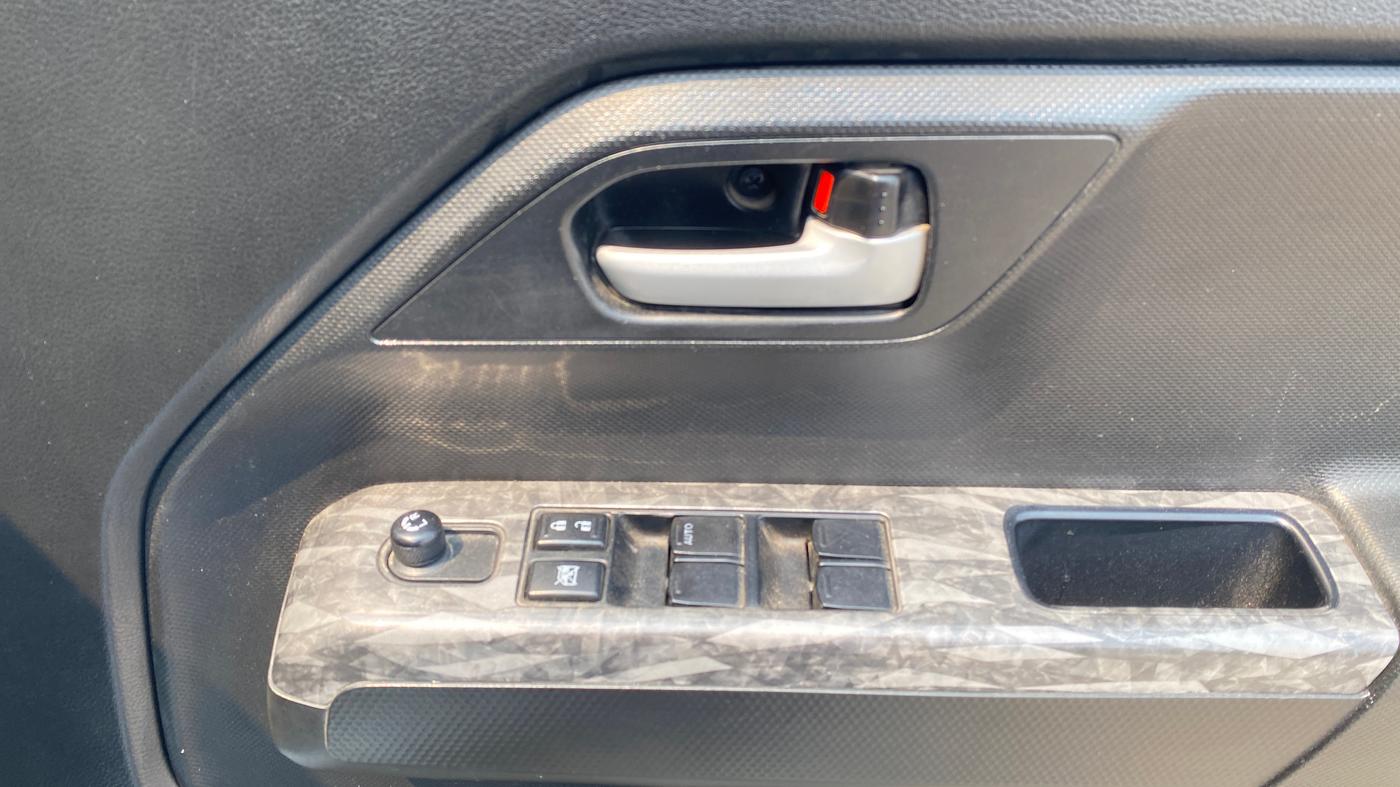 2022 Maruti New Wagon-R ZXI 1.2 AMT, Petrol, Automatic, 42,294 km, Driver Side Door Panels Control