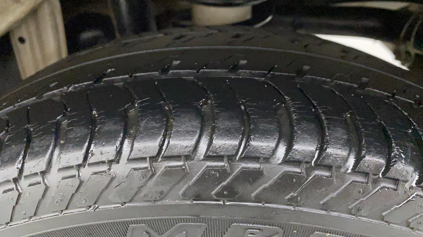 2014 Maruti Alto K10 VXI, Petrol, Manual, 46,531 km, Left Rear Tyre Tread