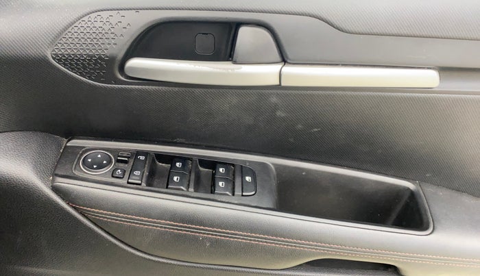 2021 KIA SONET GTX PLUS 1.5 AT, Diesel, Automatic, 63,914 km, Driver Side Door Panels Control