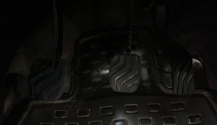 2019 Datsun Redi Go A, Petrol, Manual, 28,989 km, Pedals