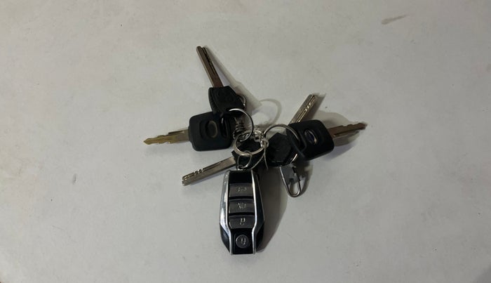 2019 Datsun Redi Go A, Petrol, Manual, 28,989 km, Key Close Up