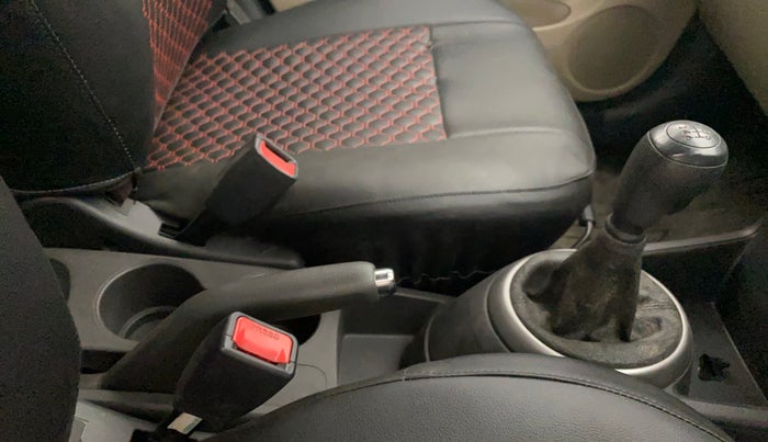 2014 Hyundai i20 MAGNA 1.4 CRDI, Diesel, Manual, 54,063 km, Gear Lever