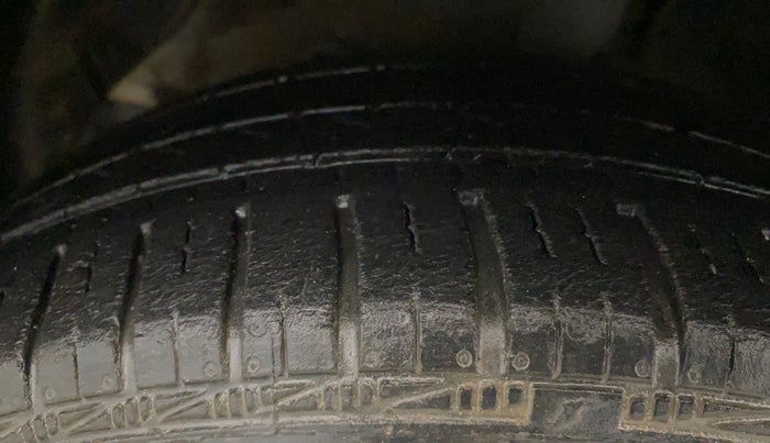 2014 Hyundai Xcent S 1.2, Petrol, Manual, 76,524 km, Left Front Tyre Tread