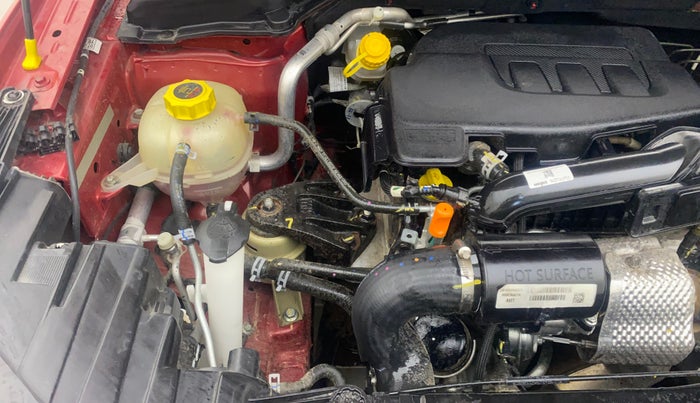 2023 Mahindra XUV300 W8 (O) 1.2 PETROL AMT, Petrol, Automatic, 18,366 km, Engine View - Right