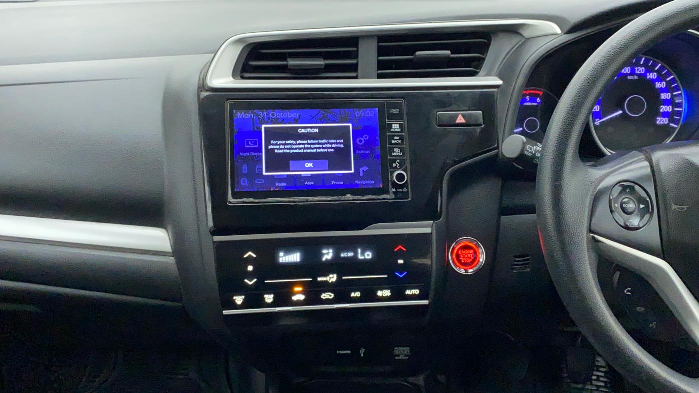 2017 Honda WR-V 1.5 i-DTEC VX MT, Diesel, Manual, 60,865 km, Air Conditioner