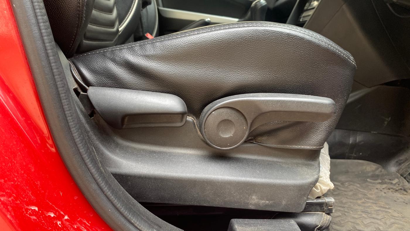 2021 Maruti Vitara Brezza ZXI PLUS, Petrol, Manual, 75,171 km, Driver Side Adjustment Panel