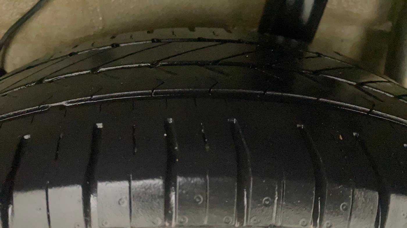 2019 Maruti Celerio X VXI (O) AMT, Petrol, Automatic, 30,477 km, Left Rear Tyre Tread