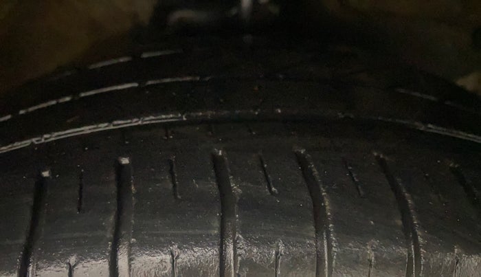 2019 Maruti Celerio X VXI (O) AMT, Petrol, Automatic, 30,477 km, Right Front Tyre Tread