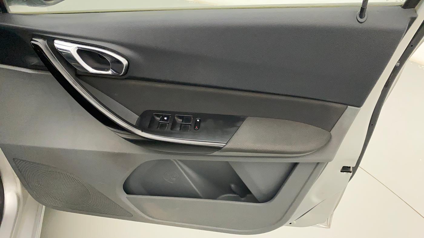 2018 Tata TIGOR XZ DIESEL, Diesel, Manual, 39,168 km, Driver Side Door Panels Control