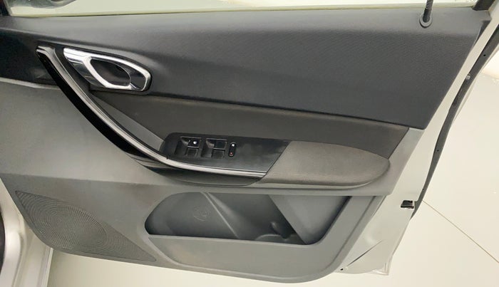 2018 Tata TIGOR XZ DIESEL, Diesel, Manual, 39,168 km, Driver Side Door Panels Control