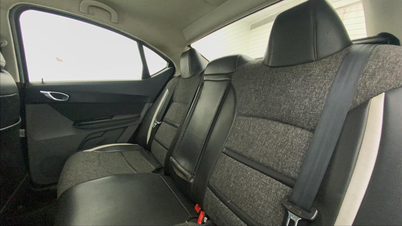 2018 Tata TIGOR XZ DIESEL, Diesel, Manual, 39,168 km, Right Side Rear Door Cabin