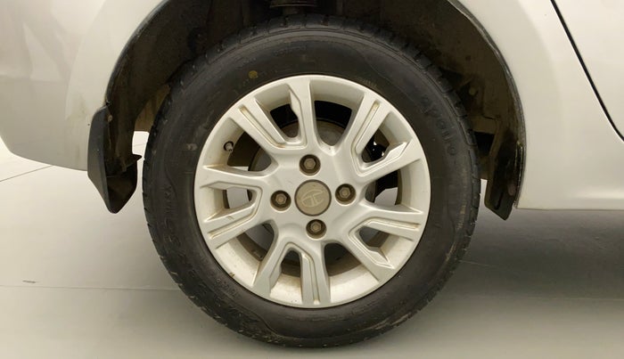 2018 Tata TIGOR XZ DIESEL, Diesel, Manual, 39,168 km, Right Rear Wheel