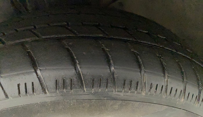 2018 Tata TIGOR XZ DIESEL, Diesel, Manual, 39,168 km, Left Front Tyre Tread