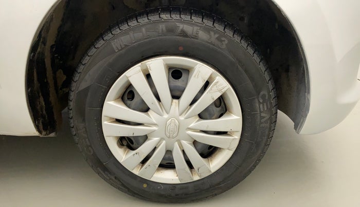 2015 Datsun Go Plus T, Petrol, Manual, 96,121 km, Right Front Wheel