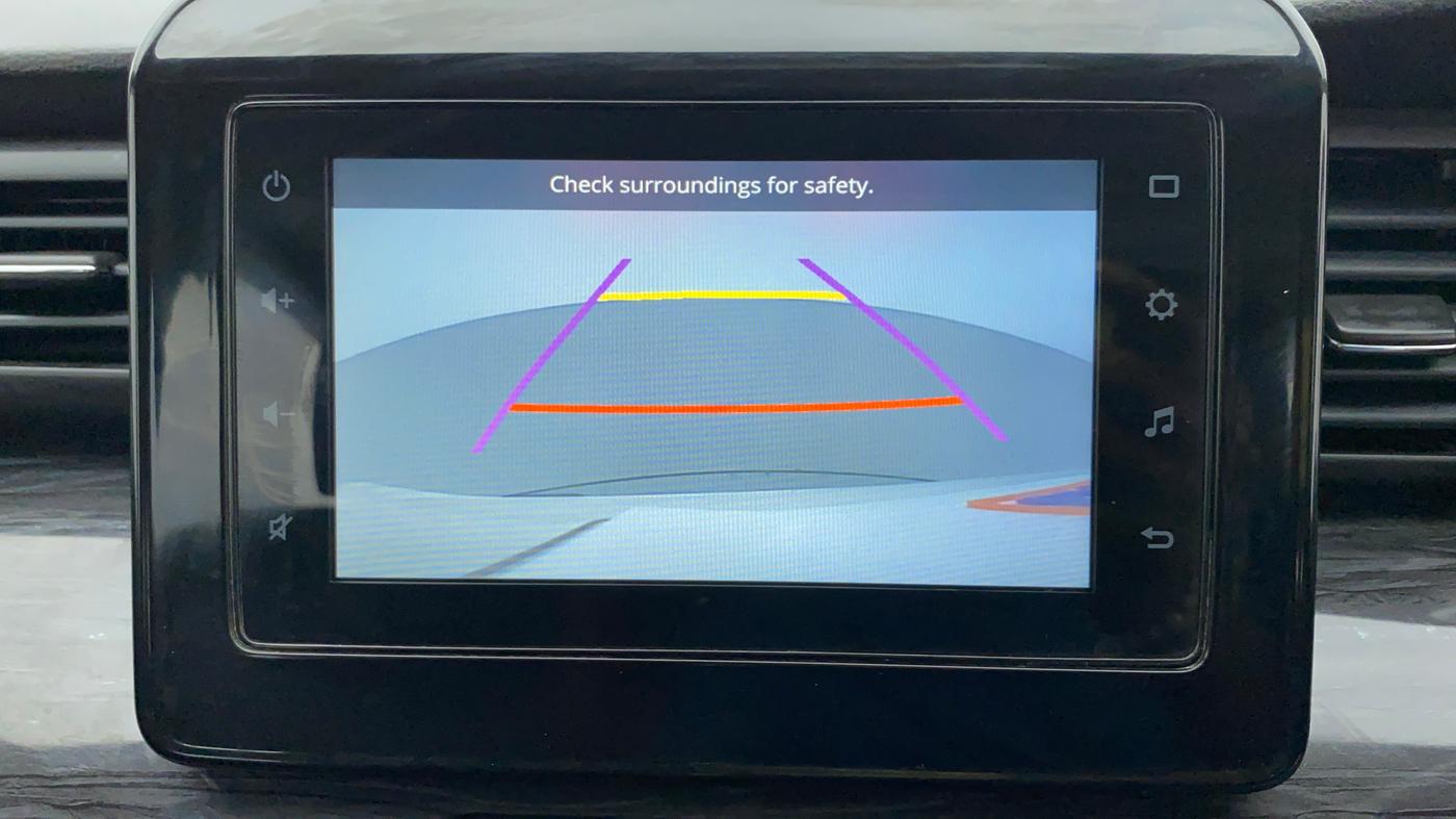 2019 Maruti XL6 ALPHA AT SHVS, Petrol, Automatic, 41,746 km, Parking Camera