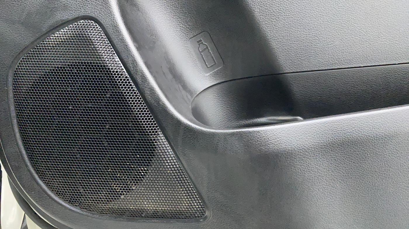 2019 Maruti XL6 ALPHA AT SHVS, Petrol, Automatic, 41,746 km, Speaker