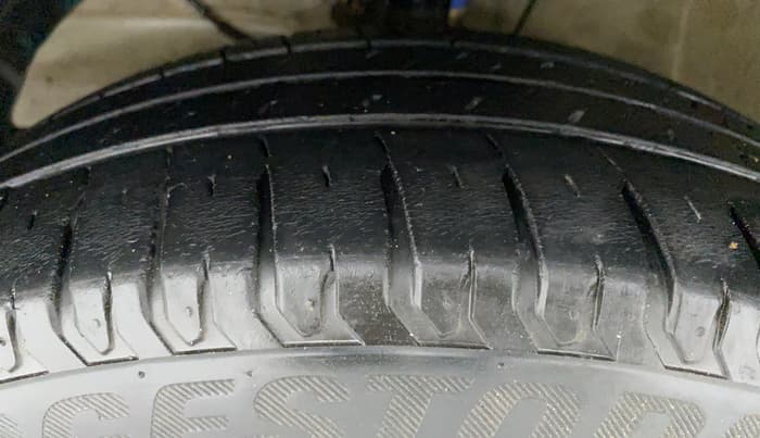 2019 Maruti XL6 ALPHA AT SHVS, Petrol, Automatic, 41,746 km, Left Front Tyre Tread
