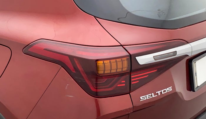 2021 KIA SELTOS GTX PLUS AT 1.5 DIESEL, Diesel, Automatic, 38,589 km, Left tail light - Minor scratches