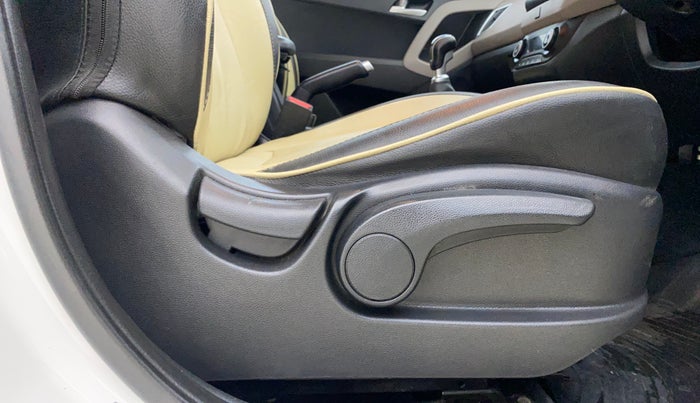 2019 Hyundai Creta SX 1.6 PETROL, Petrol, Manual, 45,026 km, Driver Side Adjustment Panel