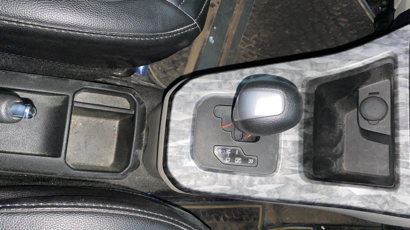 2024 Maruti New Wagon-R VXI 1.0 AMT, Petrol, Automatic, 13,724 km, Gear Lever