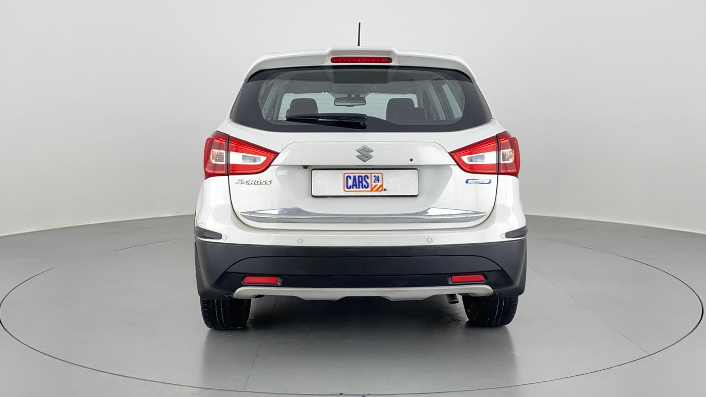 2017 Maruti S Cross ALPHA SHVS, Diesel, Manual, 38,780 km, Back/Rear