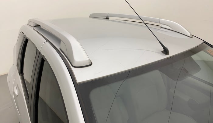 2014 Nissan Terrano XV D THP 110 PS, Diesel, Manual, 1,19,078 km, Roof