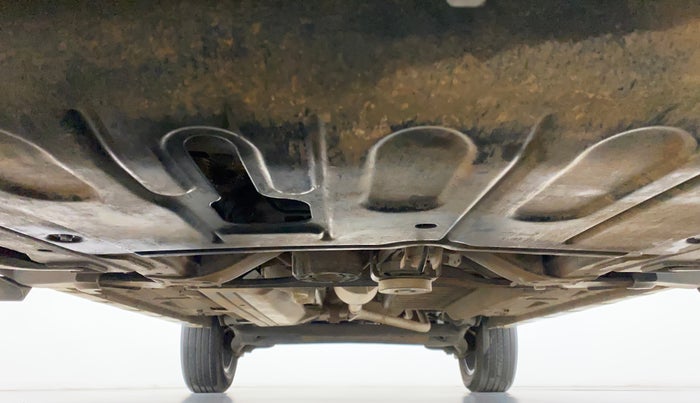 2014 Nissan Terrano XV D THP 110 PS, Diesel, Manual, 1,19,078 km, Front Underbody