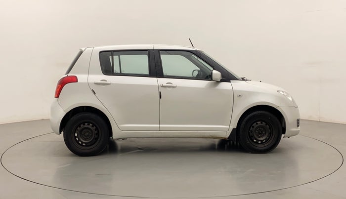 2011 Maruti Swift VXI, Petrol, Manual, 86,282 km, Right Side View