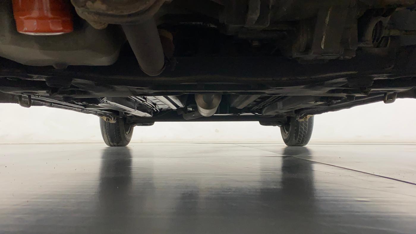 2011 Maruti Swift VXI, Petrol, Manual, 86,282 km, Front Underbody