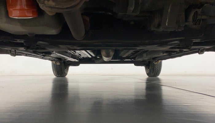 2011 Maruti Swift VXI, Petrol, Manual, 86,282 km, Front Underbody