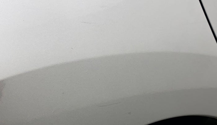 2016 Maruti Baleno ZETA PETROL 1.2, Petrol, Manual, 71,616 km, Right quarter panel - Minor scratches