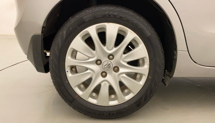 2016 Maruti Baleno ZETA PETROL 1.2, Petrol, Manual, 71,616 km, Right Rear Wheel