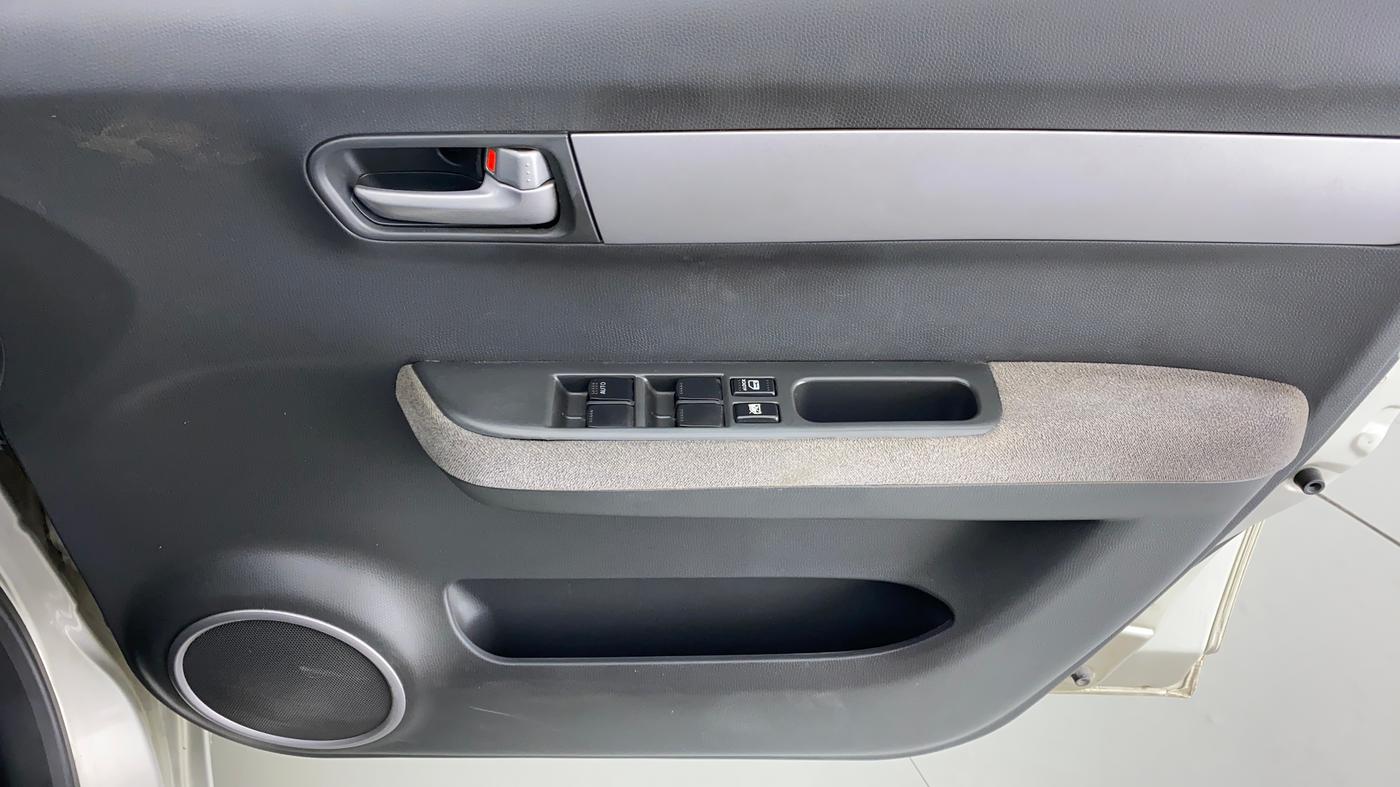 2009 Maruti Swift Dzire VXI 1.3, Petrol, Manual, 22,827 km, Driver Side Door Panels Control