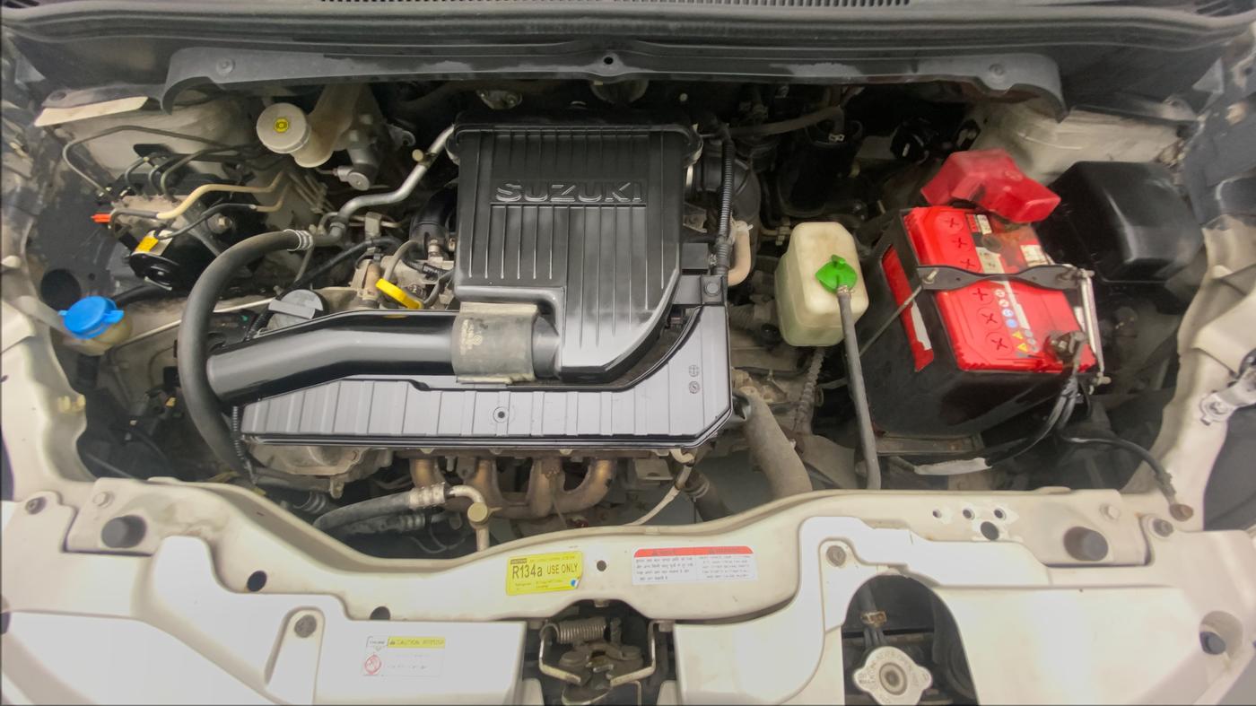 2016 Maruti Ritz ZXI, Petrol, Manual, 18,212 km, Open Bonet