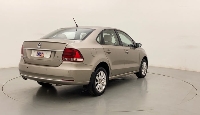 2016 Volkswagen Vento HIGHLINE PETROL AT, Petrol, Automatic, 32,940 km, Right Back Diagonal